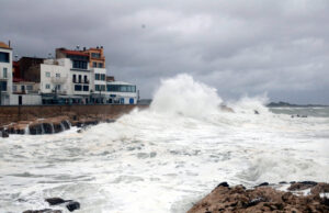 Les tempestes continuen regant el nord-est i el litoral del país amb registres de prop de 130 litres a Osona