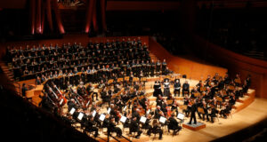 L’Orfeó Català i el Cor de Cambra tanquen els concerts a Los Angeles i segellen la “fita històrica” amb ple absolut