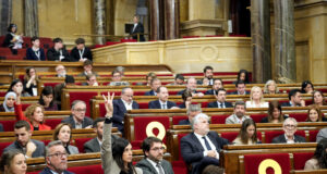 El Parlament vol que el Govern reclami a l’Estat les competències bàsiques en matèria d’energia, inclosa l’eòlica marina