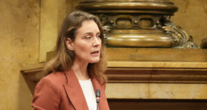 Illa, sobre la compra especulativa d’habitatge: “Si cometo errors, els corregiré, però no em quedaré de braços creuats”