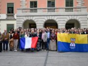 Castelldefels impulsa llaços amb la comunitat francesa en una reunió institucional