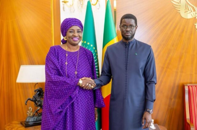 presidente_senegal_junto_aminata_toure-1x1.jpg
