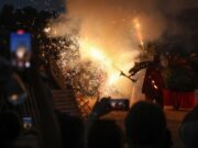 La Flama del Canigó torna a il·luminar la nit més màgica de l’estiu