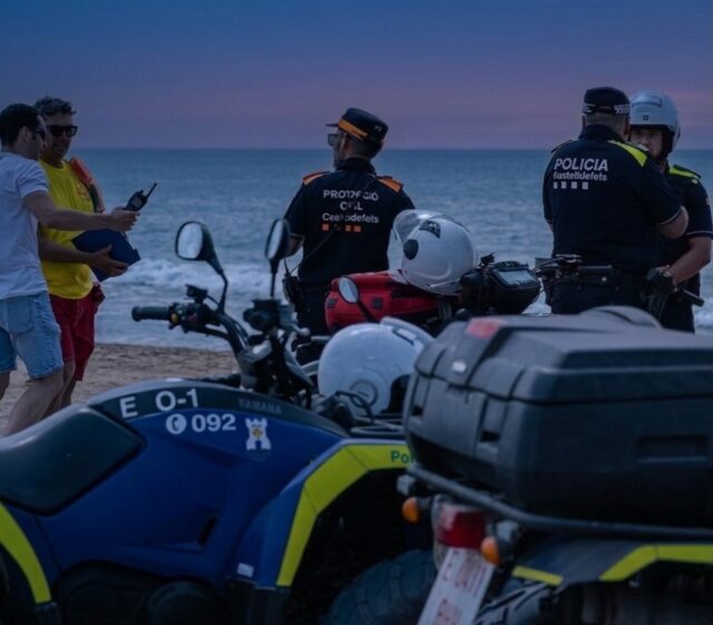 La persona desapareguda a la platja de Lluminetes de Castelldefels ja ha estat localitzada i es troba bé.