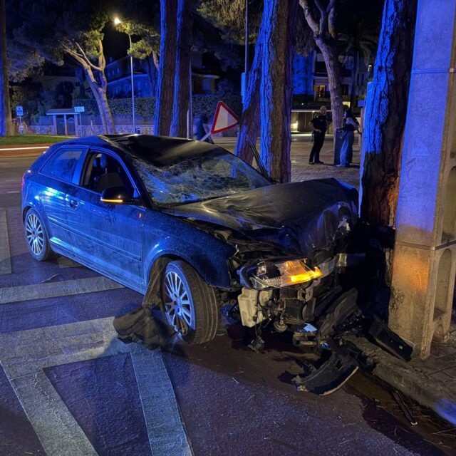 Mort d'un menor d'edat en un accident de trànsit a Castelldefels. Foto: Policia Local de Castelldefels